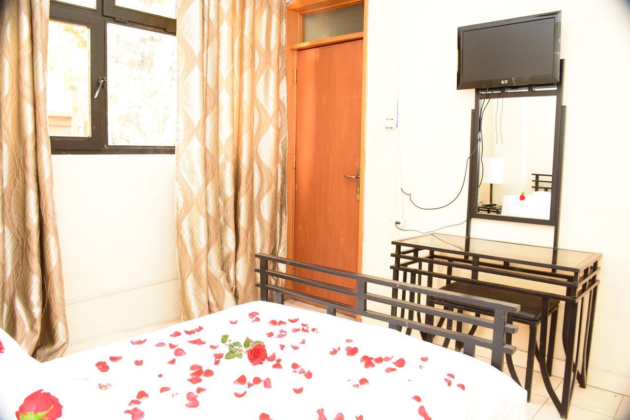The Hive Guest House Addis Abeba Zewnętrze zdjęcie